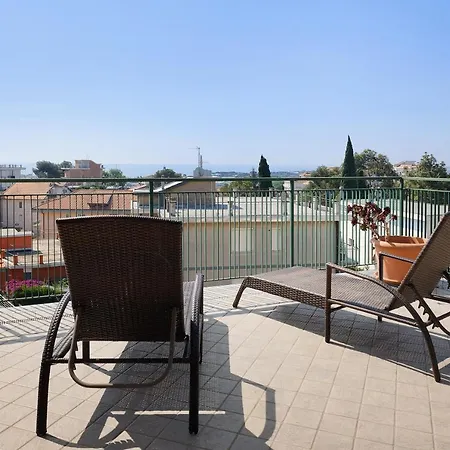 شقة Eden Penthouse كيريالي